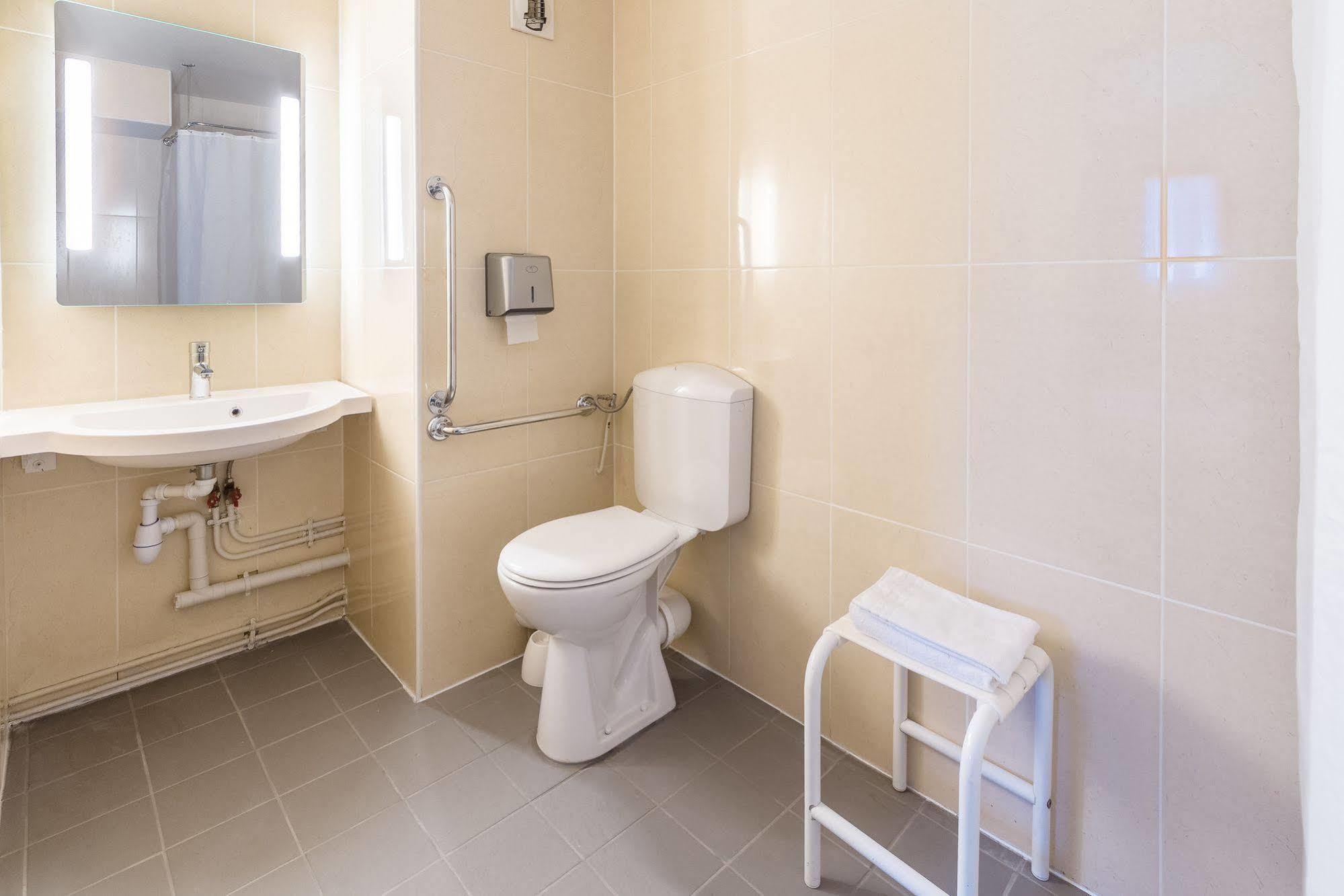 B&B Hotel Valenciennes Marly Marly  Zewnętrze zdjęcie